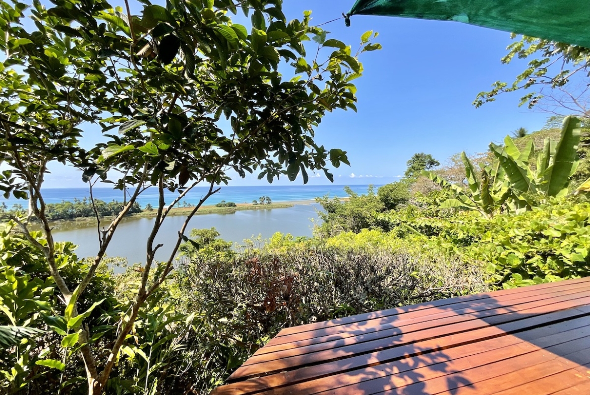 spectacular-ocean-view-resort-property