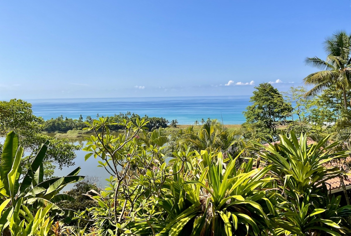 spectacular-ocean-view-resort-property
