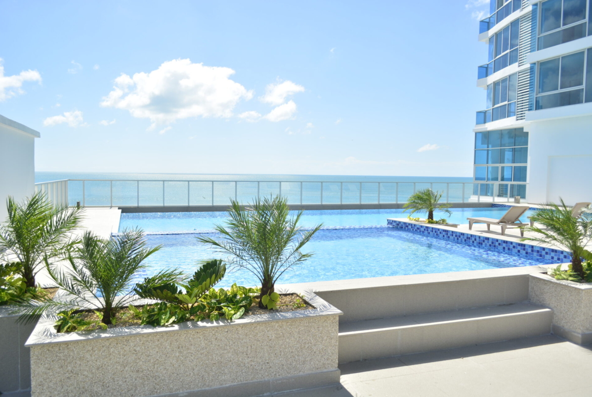 ph-royal-palm-playa-gorgona-panama-beachfront-condo-near-malibu-surf