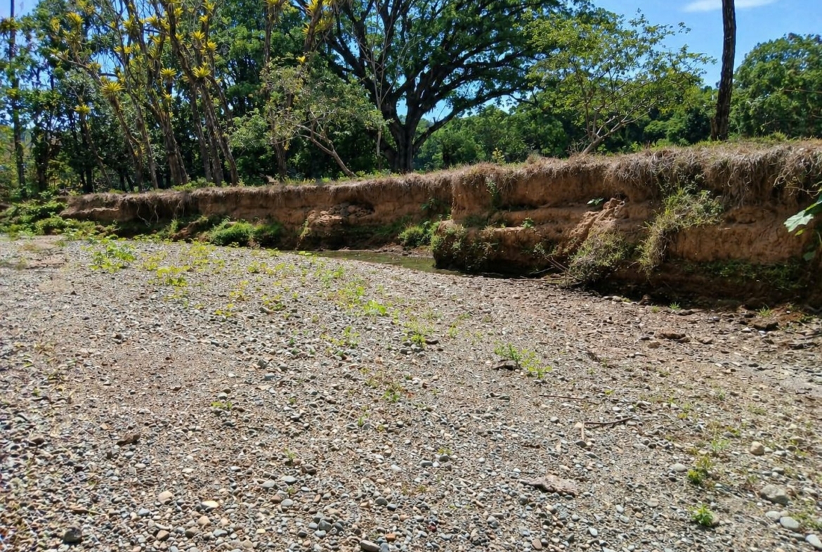 pixvae-veraguas-panama-ocean-view-land-for-sale